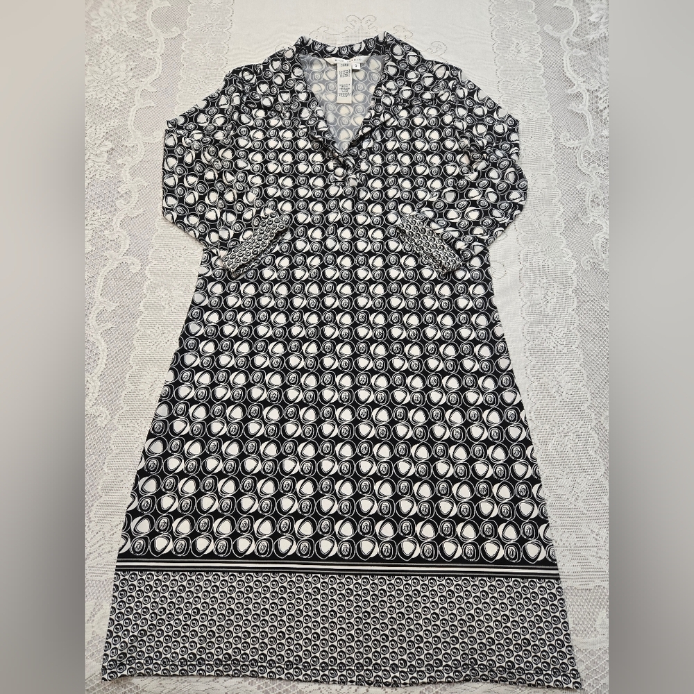Max Studio Black and White Dolman Sleeve Dress Size S